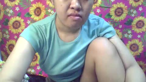 Snapshot of pinkish_shine chatting on 9, 2, 2025 Hi its me shine online show from 9, 2, 2025