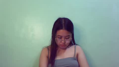 Snapshot of pinkish_shine chatting on 13, 2, 2025 Hi its me shine online show from 13, 2, 2025