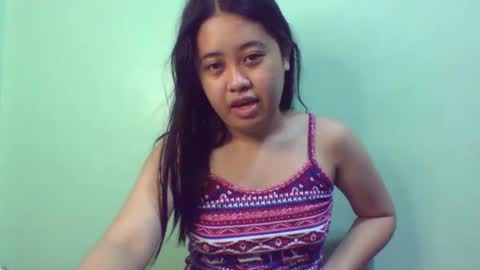 Snapshot of pinkish_shine chatting on 22, 2, 2025 Hi its me shine online show from 22, 2, 2025
