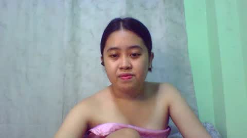 Snapshot of pinkish_shine chatting on 5, 3, 2025 Hi its me shine online show from 5, 3, 2025