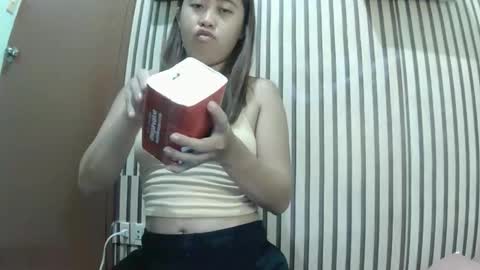 Snapshot of pinkish_shine chatting on 24, 4, 2026 Hi its me shine online show from 24, 4, 2026