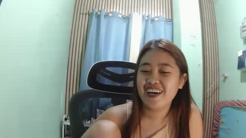 Snapshot of pinkish_shine chatting on 29, 5, 2026 Hi its me shine online show from 29, 5, 2026