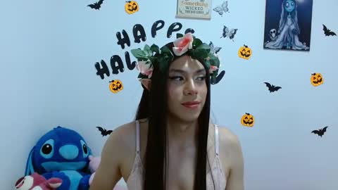 Snapshot of pinkluna0 chatting on 1, 11, 2025 pinkluna0 online show from 1, 11, 2025