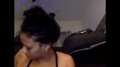 Snapshot of pinkmonae chatting on 25, 11, 2025 pinksugar online show from 25, 11, 2025