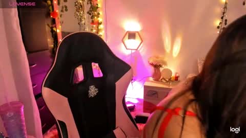 Sarah .. online show from 22, 1, 2025