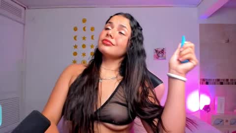 Sarah .. online show from 16, 11, 2025