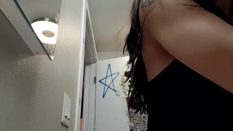 Snapshot of pinkpulseglobal chatting on 2, 11, 2025 pinkpulseglobal online show from 2, 11, 2025