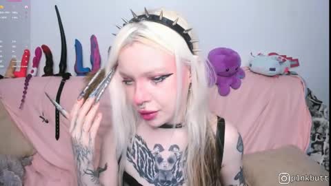 Helen Goat online show from 30, 5, 2026