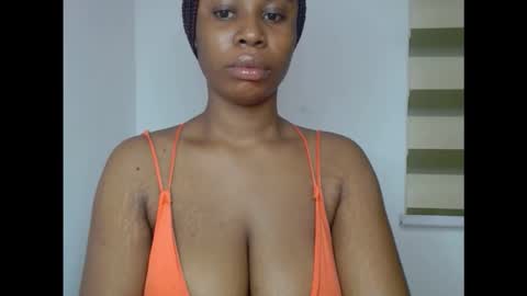 Snapshot of pinkxsugar chatting on 29, 10, 2025 pinkxsugar online show from 29, 10, 2025