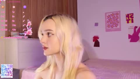 Snapshot of pinky__binky chatting on 22, 10, 2025 Pinky online show from 22, 10, 2025