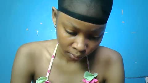 pinky_lov online show from 3, 11, 2025