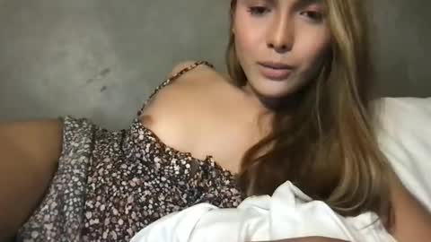 taylor-dont forget to follow and give thumps up online show from 3, 2, 2026