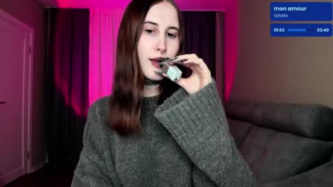 miko     online show from 1, 2, 2025