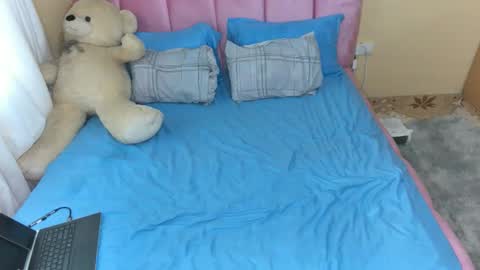 Pinky online show from 17, 11, 2025