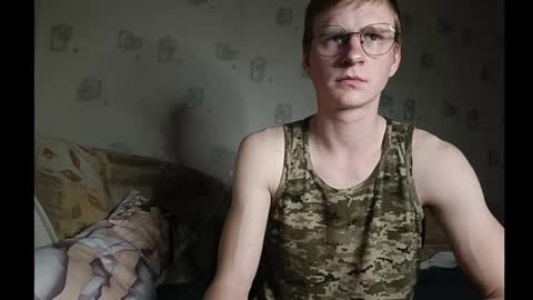 Snapshot of pinochetti chatting on 1, 1, 2025 Incubus online show from 1, 1, 2025