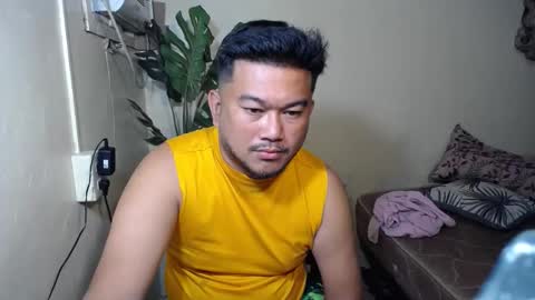 Snapshot of pinoy041087 chatting on 13, 10, 2025 pinoy041087 online show from 13, 10, 2025