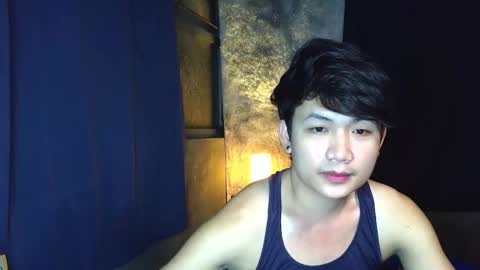 Snapshot of pinoy_petitehugecock chatting on 19, 12, 2025 alex online show from 19, 12, 2025
