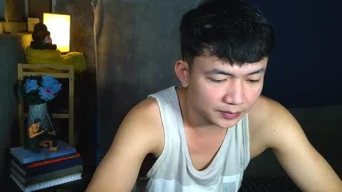 Snapshot of pinoy_petitehugecock chatting on 25, 2, 2026 alex online show from 25, 2, 2026