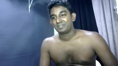 Snapshot of pinoybbc_xx chatting on 17, 4, 2026 rayvienn online show from 17, 4, 2026