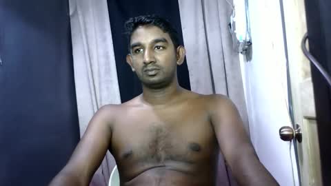 Snapshot of pinoybbc_xx chatting on 21, 4, 2026 rayvienn online show from 21, 4, 2026