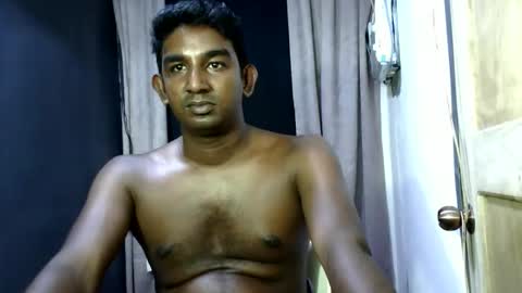 Snapshot of pinoybbc_xx chatting on 27, 4, 2026 rayvienn online show from 27, 4, 2026