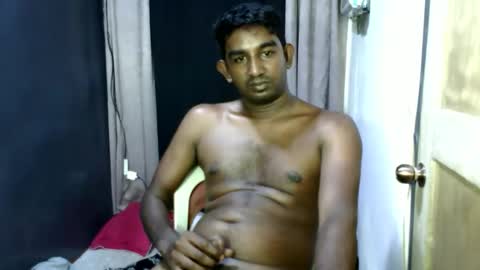 Snapshot of pinoybbc_xx chatting on 30, 4, 2026 rayvienn online show from 30, 4, 2026