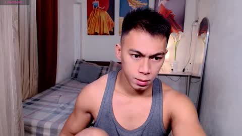 Snapshot of pinoymilker chatting on 21, 1, 2025 ethan online show from 21, 1, 2025