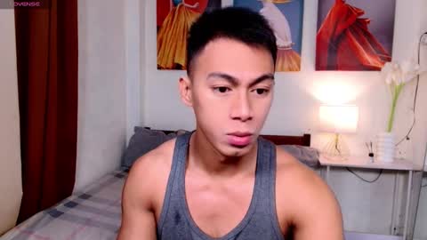 Snapshot of pinoymilker chatting on 28, 1, 2025 ethan online show from 28, 1, 2025