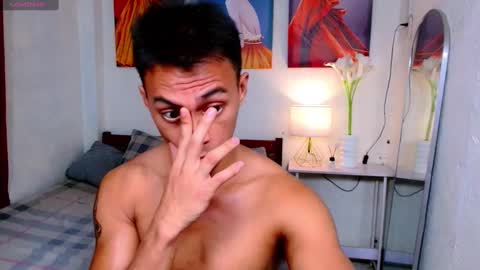 Snapshot of pinoymilker chatting on 2, 2, 2025 ethan online show from 2, 2, 2025