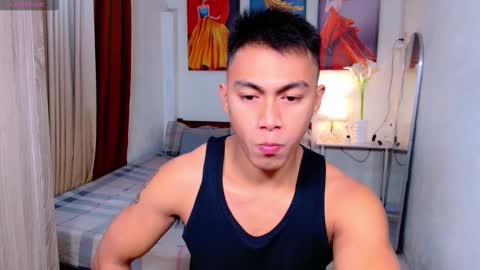 Snapshot of pinoymilker chatting on 3, 2, 2025 ethan online show from 3, 2, 2025