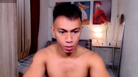 Snapshot of pinoymilker chatting on 4, 2, 2025 ethan online show from 4, 2, 2025