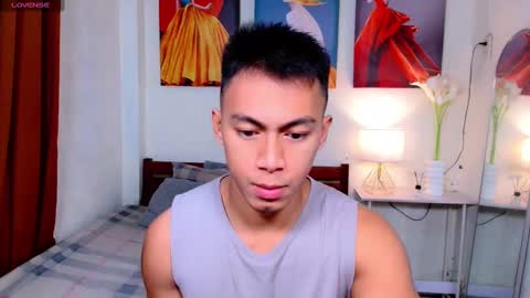Snapshot of pinoymilker chatting on 6, 2, 2025 ethan online show from 6, 2, 2025