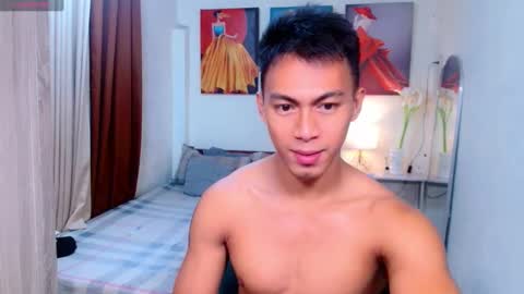 Snapshot of pinoymilker chatting on 20, 2, 2025 ethan online show from 20, 2, 2025