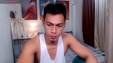 Snapshot of pinoymilker chatting on 21, 2, 2025 ethan online show from 21, 2, 2025