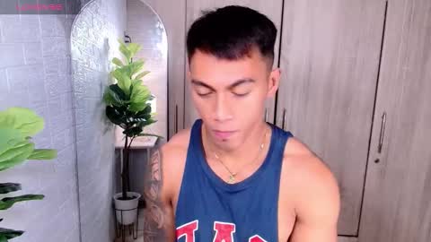Snapshot of pinoymilker chatting on 15, 9, 2025 ethan online show from 15, 9, 2025