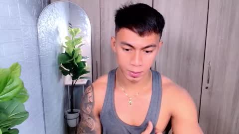 Snapshot of pinoymilker chatting on 20, 10, 2025 ethan online show from 20, 10, 2025