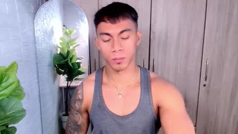 Snapshot of pinoymilker chatting on 21, 10, 2025 ethan online show from 21, 10, 2025