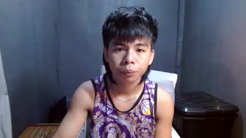 Snapshot of pinoymonstercock_xx chatting on 24, 11, 2025 WIN WIN JAY AR online show from 24, 11, 2025