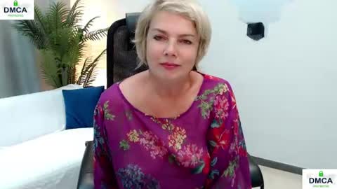 Snapshot of pion_s chatting on 7, 7, 2026 Bella online show from 7, 7, 2026