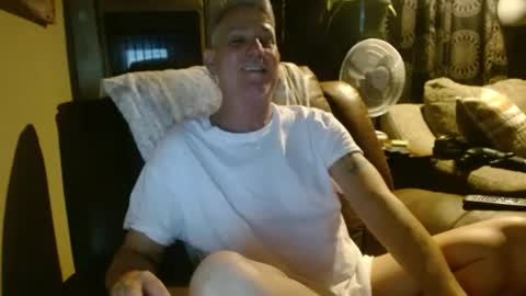 Snapshot of pirate334 chatting on 17, 12, 2024 pirate334 online show from 17, 12, 2024