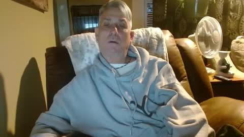 Snapshot of pirate334 chatting on 12, 1, 2025 pirate334 online show from 12, 1, 2025