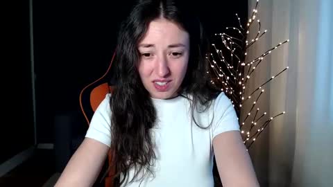 Snapshot of piscesgirl06 chatting on 4, 12, 2024 piscesgirl06 online show from 4, 12, 2024