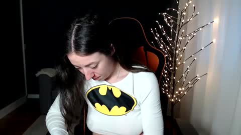 Snapshot of piscesgirl06 chatting on 19, 12, 2024 piscesgirl06 online show from 19, 12, 2024