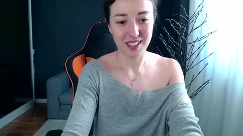 Snapshot of piscesgirl06 chatting on 10, 1, 2025 piscesgirl06 online show from 10, 1, 2025