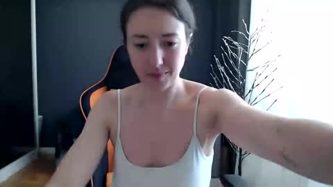 Snapshot of piscesgirl06 chatting on 16, 9, 2025 piscesgirl06 online show from 16, 9, 2025