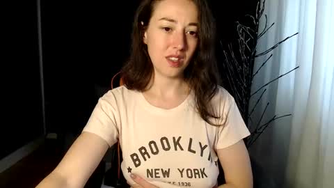 Snapshot of piscesgirl06 chatting on 18, 10, 2025 piscesgirl06 online show from 18, 10, 2025