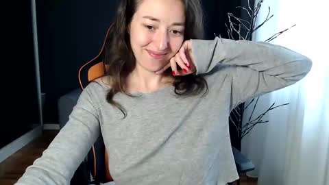 Snapshot of piscesgirl06 chatting on 12, 11, 2025 piscesgirl06 online show from 12, 11, 2025