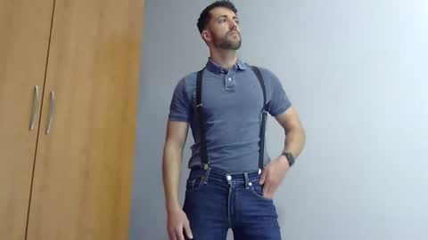 pitruki00 online show from 10, 4, 2026