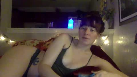 pixie_bella online show from 4, 2, 2026