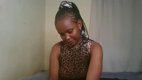 Snapshot of pixie_roman chatting on 17, 1, 2025 Majesty online show from 17, 1, 2025